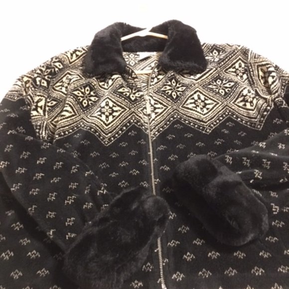 Ladies Fleece Jacket  Size Large - Picture 1 of 7